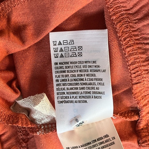 American Eagle Outfitters Coral Off-Shoulder Romper - Picture 7 of 7